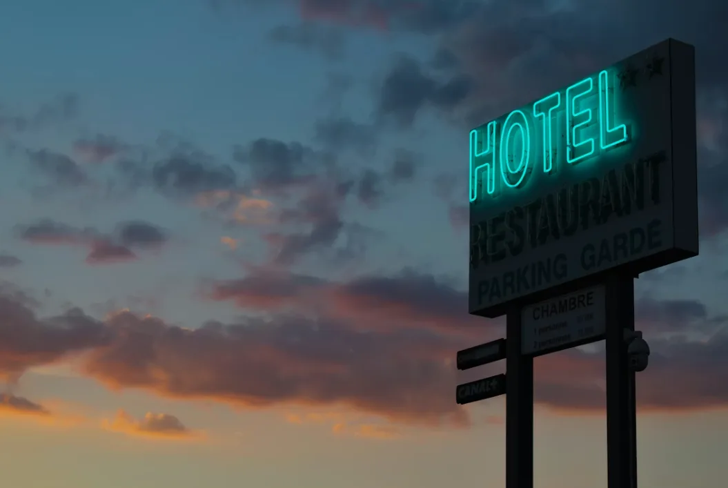 What to Consider When Buying a Hotel: A Digital Marketing Perspective