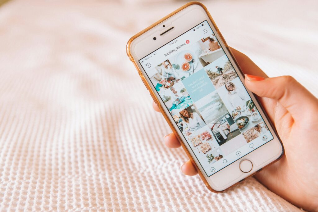 a person using social media - Arise Hotel Marketing